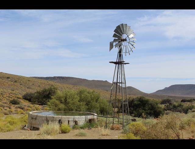 3,107HA FARM FOR SALE IN CALVINIA RURAL